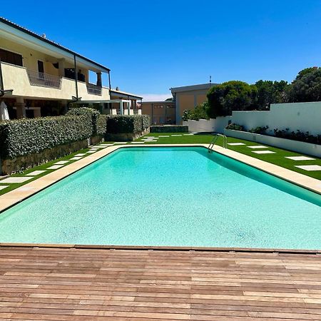 Appartamento Incantevole Con Piscina Palau Buitenkant foto