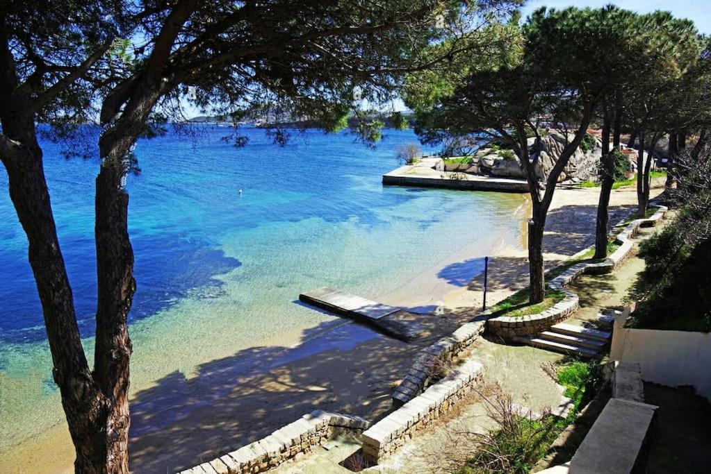 Appartamento Incantevole Con Piscina Palau Buitenkant foto